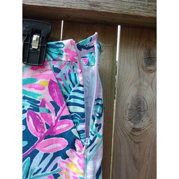 lilly pulitzer floral print shorts women's size 2 style #13045 - Picture 4 of 7